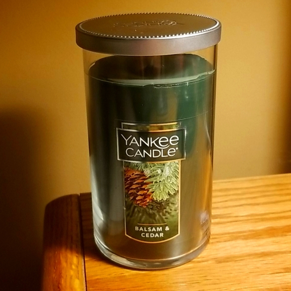 COPY - COPY - BALSAM & CEDAR YANKEE CANDLE